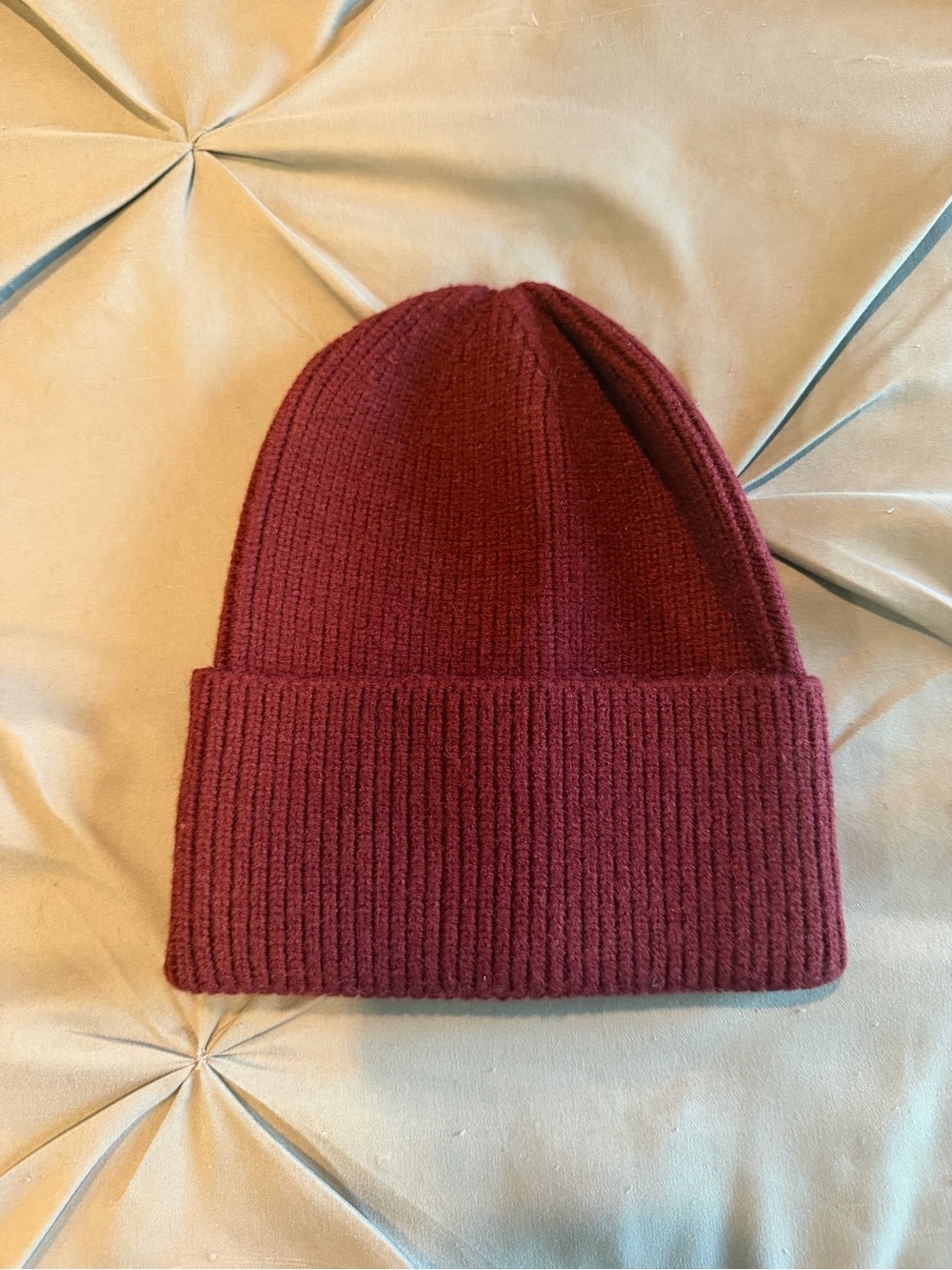 Melrose and Market Ribbed Knit Beanie — Burgundy